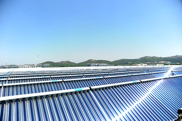 13半岛(中国)瑞特太阳能CPC中温集热器.jpg